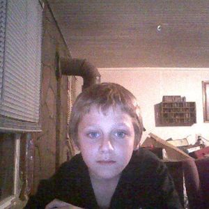 Meet your Posher, Ethan